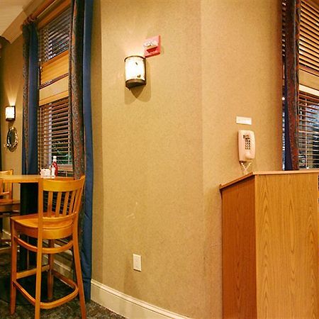 Mainsail Tampa Extended Stay Exterior foto